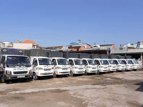 Xe taxi tải chuyên chở công ty Xá Lợi