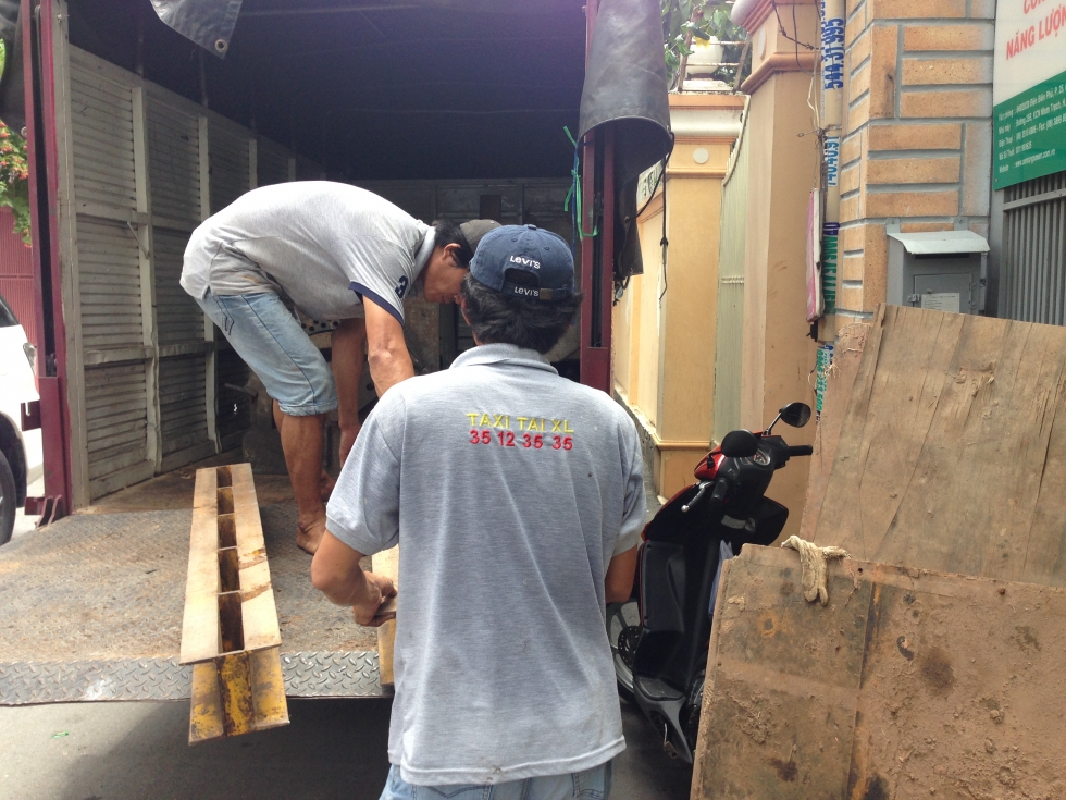 dịch vụ thuê xe tải 5 tấn chở hàng tại Moving House