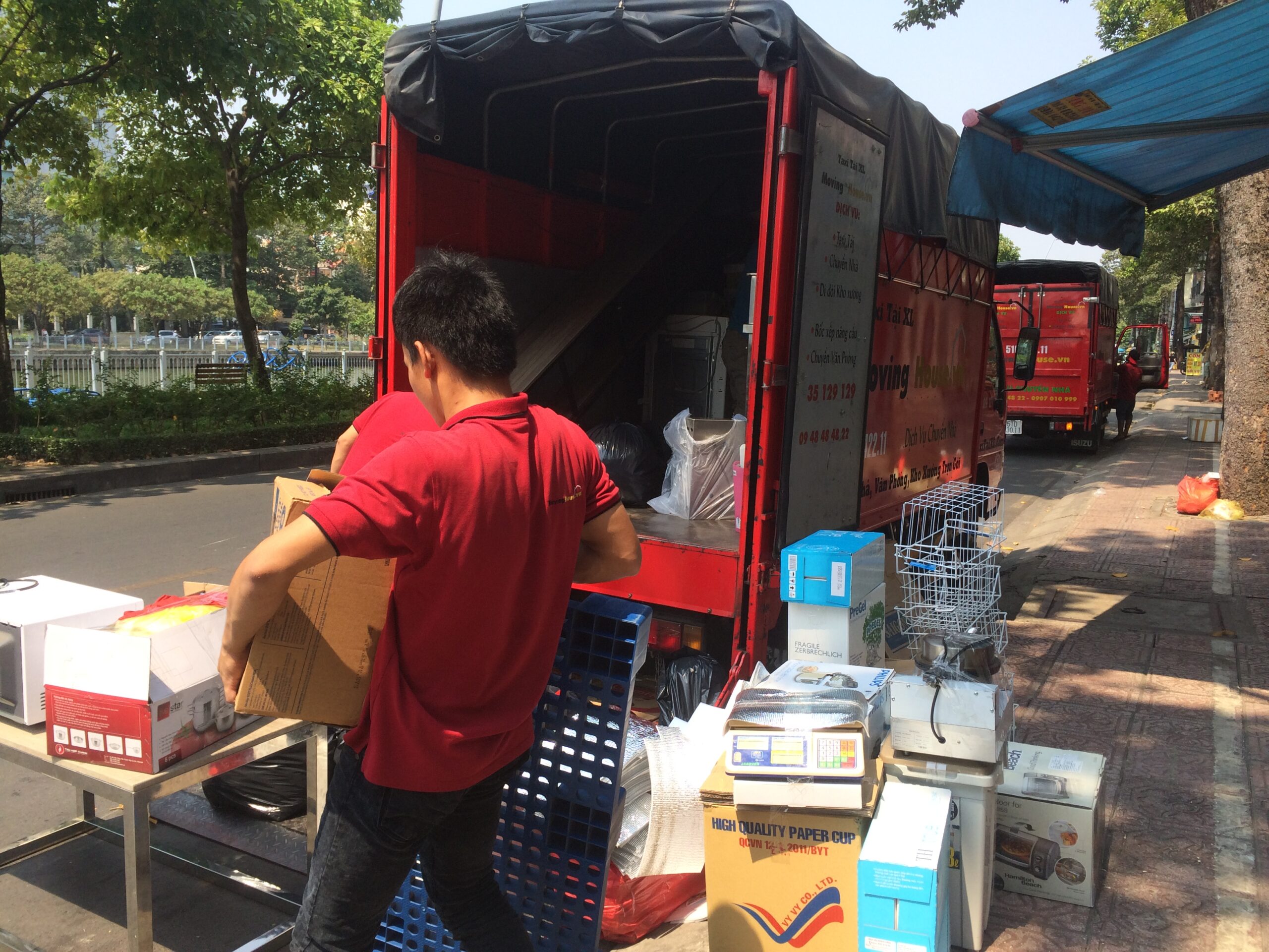 Quy trình chuyển nhà giá rẻ huyện Hóc Môn