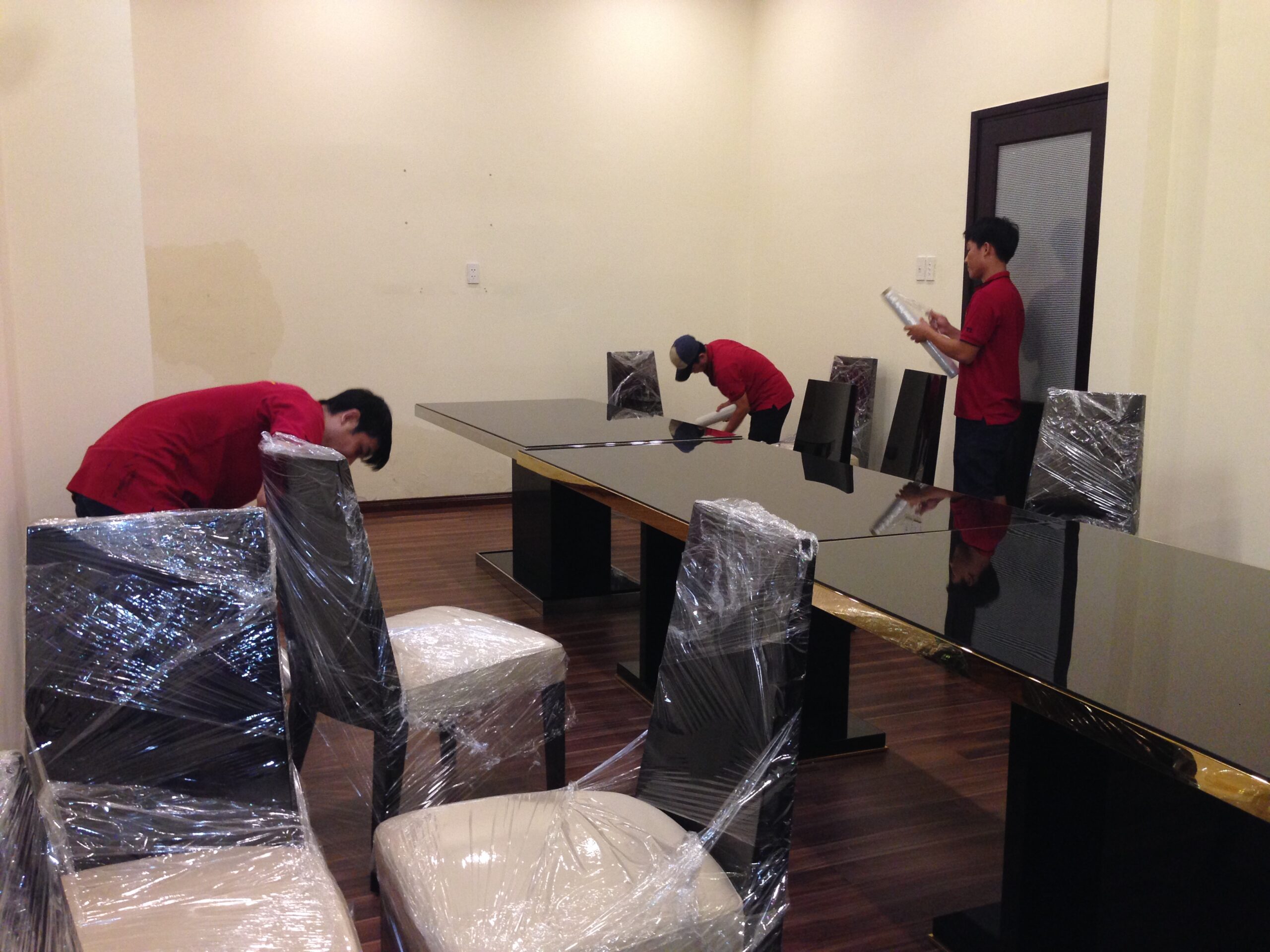 Dịch vụ vận chuyển nhà trọn gói quận 6 Moving House