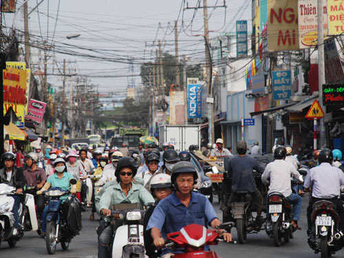 tuyến đường giao thông nhộn nhịp