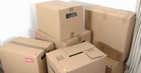 Ghi chú rõ lại các đồ vật đựng trong thùng carton khi chuyển nhà