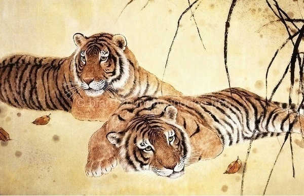 Người cầm tinh con hổ có nên tham gia vào chuyển bát hương không
