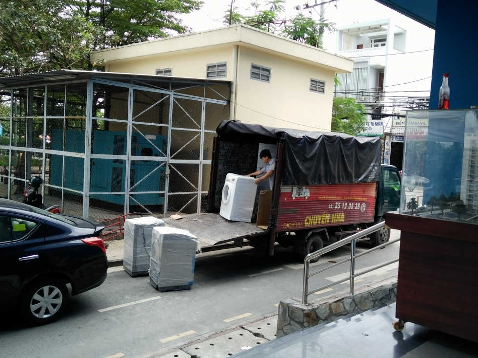 Xe tải chuyển nhà trọn gói Xá Lợi tại TPHCM