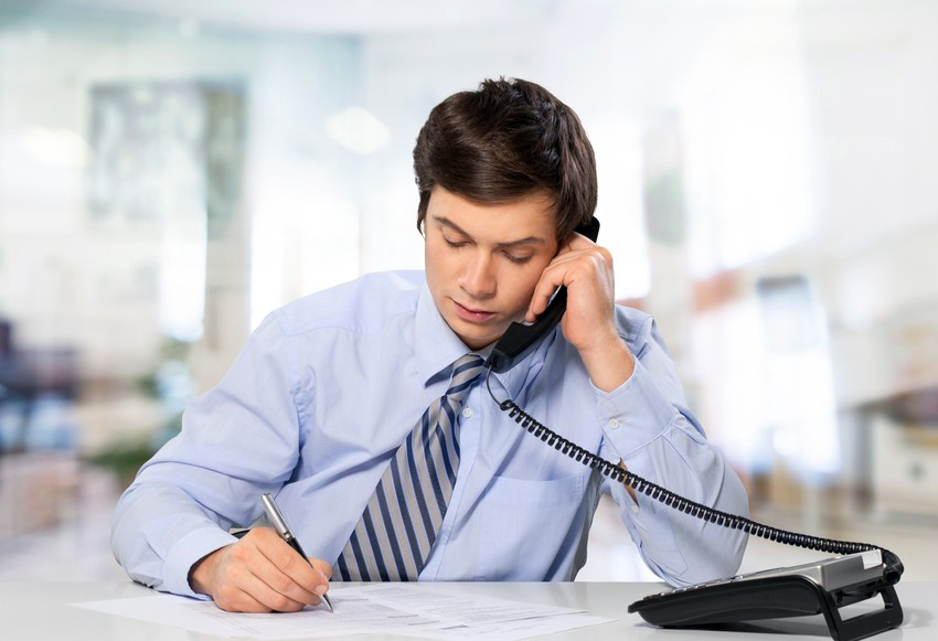 trao đổi với khách hàng
