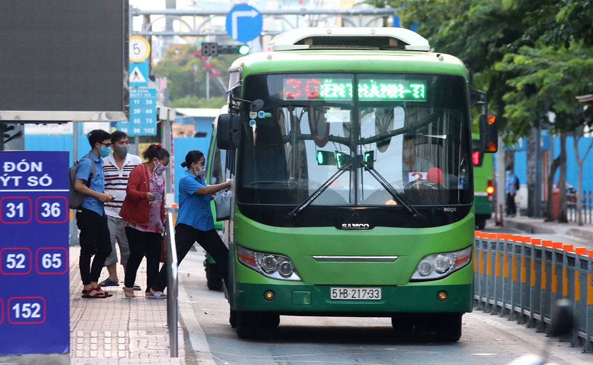 Xe buýt công cộng